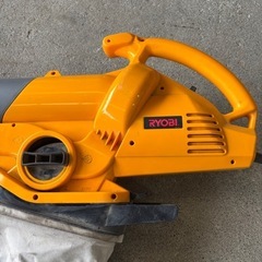 ブロワバキューム　RYOBIの画像