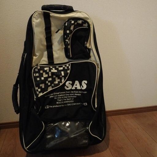 【最終価格】SAS  スーツケース