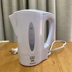 コンパクト電気ポット0.4Lの画像