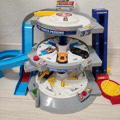 DXトミカパーキング