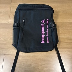 ⭐︎決まりました⭐︎リュックサック　ブラック　黒　スクウェア　
