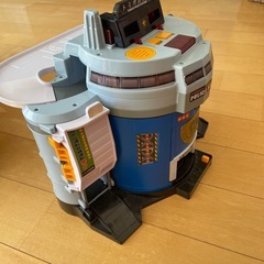 ぐるっと変形！ＤＸポリスステーションの画像