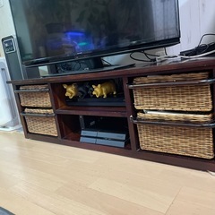 アジアン家具　テレビ台とチェストセットの画像