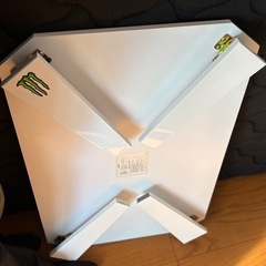 折りたたみテーブル