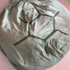 亀 クッション 着れるクッションの画像