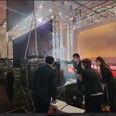 【急募】イベント設営スタッフ募集／未経験OK！履歴書不要！友達と...