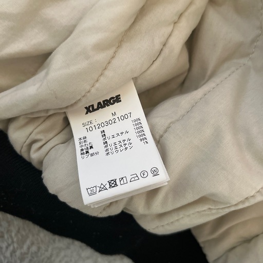 X large ダウン　