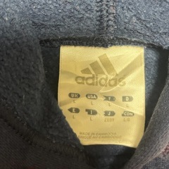 adidas アディダス パーカー 裏起毛 Ｌサイズ の画像