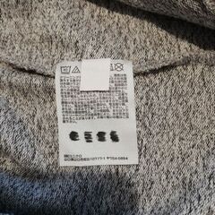 長袖シャツ2枚セット（ユニクロ＆OUTDOOR）の画像