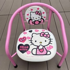 決まりました！（無料）キッズ用イス（ハローキティ）