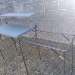 アウトドアキッチンテーブルの画像