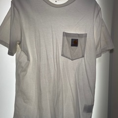 Carhartt ホワイト Tシャツ 左胸ポケット付き