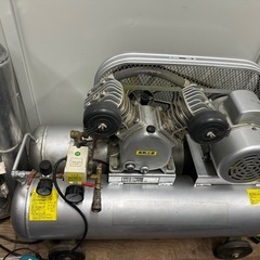 ナカトミ　100V コンプレッサー　68L