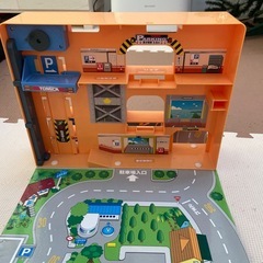 受け渡し予定あり　トミカ　パーキングの画像