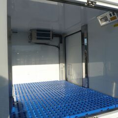 H.29(2017)年 ダイハツ ハイゼットトラック -7℃冷凍冷蔵車AT ホワイト ドライブレコーダー　荷箱左スライドドア　エアコン　パワステ　ABS　Wエアバック　ハイルーフ　　17099の画像