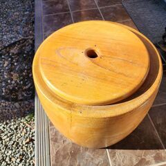 餅つき臼の画像