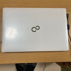 【予定者確定済】
富士通FMV LIFEBOOK　AH53/B2W　の画像