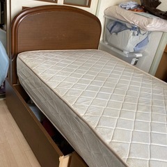 引き出し付きシングルベッドフレームの画像