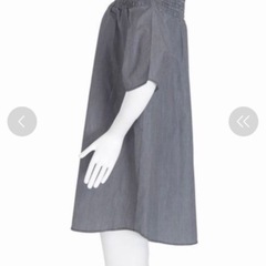EMODA オフショルダーチュニックの画像