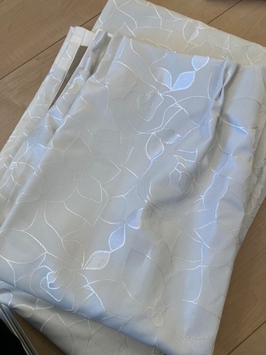 美品です！値下げしました！ニトリカーテン綺麗めです