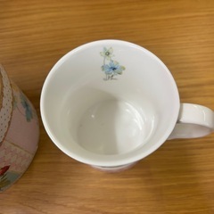 【ロイヤルアーデン】 ギフトボックス入り　マグカップ　小物入れ　ローズ　バラ　薔薇の画像