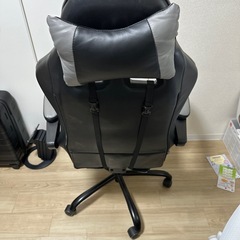 [ジャンク品]ゲーミングチェアの画像