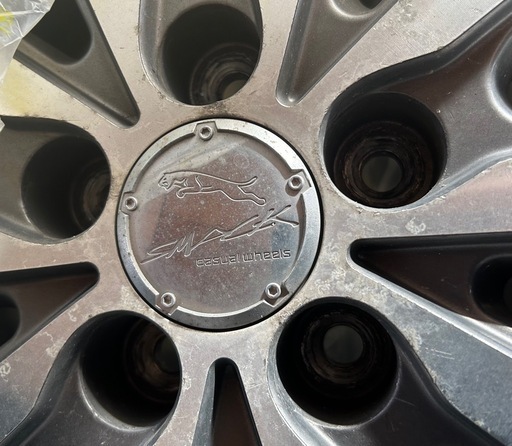 スタッドレスタイヤ　エンケイアルミホイール　4本セット　ブリザック　205/60R16 レガシィなど　　