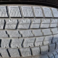 JMS０８０　🌟タイヤ安く譲ります🌟中古スタッドレスタイヤ🚗１９５/６５R１５（プリウス・エスクァイア・ウィッシュ・カローラ・ヴォクシー・ノア・セレナ）の画像