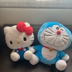 ぬいぐるみお譲りします　キティちゃん・ドラえもん