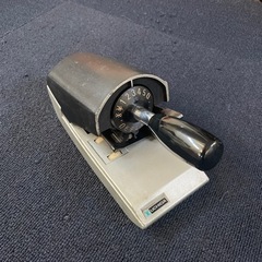㍿内田洋行　チェックライター P-70N