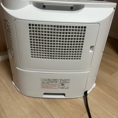 シャープ　加湿器付き電気ヒーターの画像