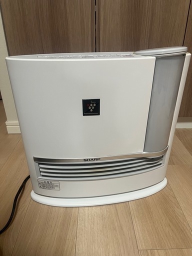 シャープ　加湿器付き電気ヒーター