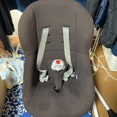 Combi チャイルドシート