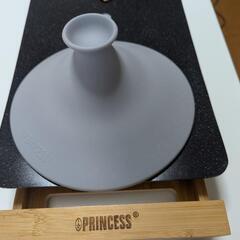 PRINCESSテーブルグリル（ホットプレート）蓋付き　の画像