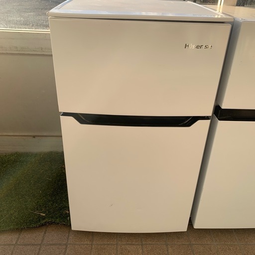 2019年製 Hisence　2ドア冷蔵庫　白　HR-B95A　※2400010449857