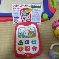 赤ちゃん　おもちゃの画像