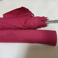 近日中投稿終了します。可愛いピンク色の折りたたみ傘の画像