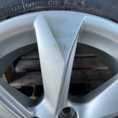 LEXUS純正ホイール付きスタッドレスタイヤの画像