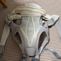 ニンナナンナ　抱っこ紐