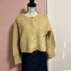 カスタネ　セーター