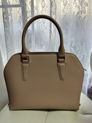 《美品・未使用》DIANA ハンドバッグ