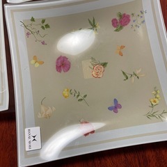 モリハナエ　角皿3枚
の画像