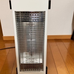 2wayカーボンヒーター アピックス　ホワイト