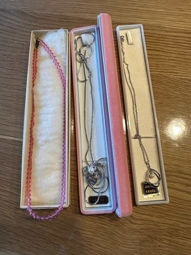 アクセサリー