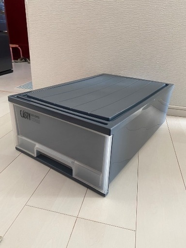 洋服収納BOX