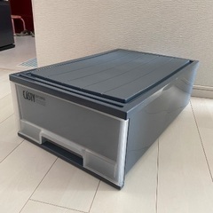 洋服収納BOX