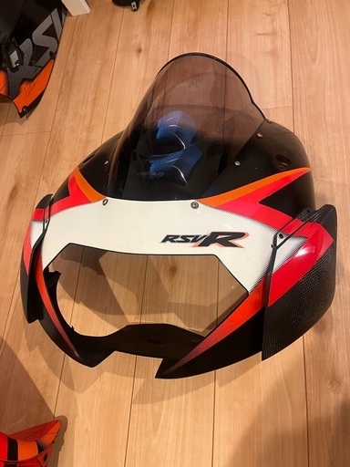 アプリリア　ミレR 2001年式カウル