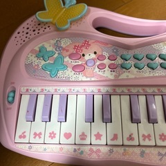 サンリオ　ぼんぼんりぼん　キーボードの画像
