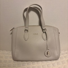 FURLA 
MINERVA S SATCHEL2WAYハンドバッグ