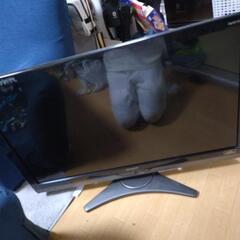 亀山ブランド　液晶カラーテレビ　約40型